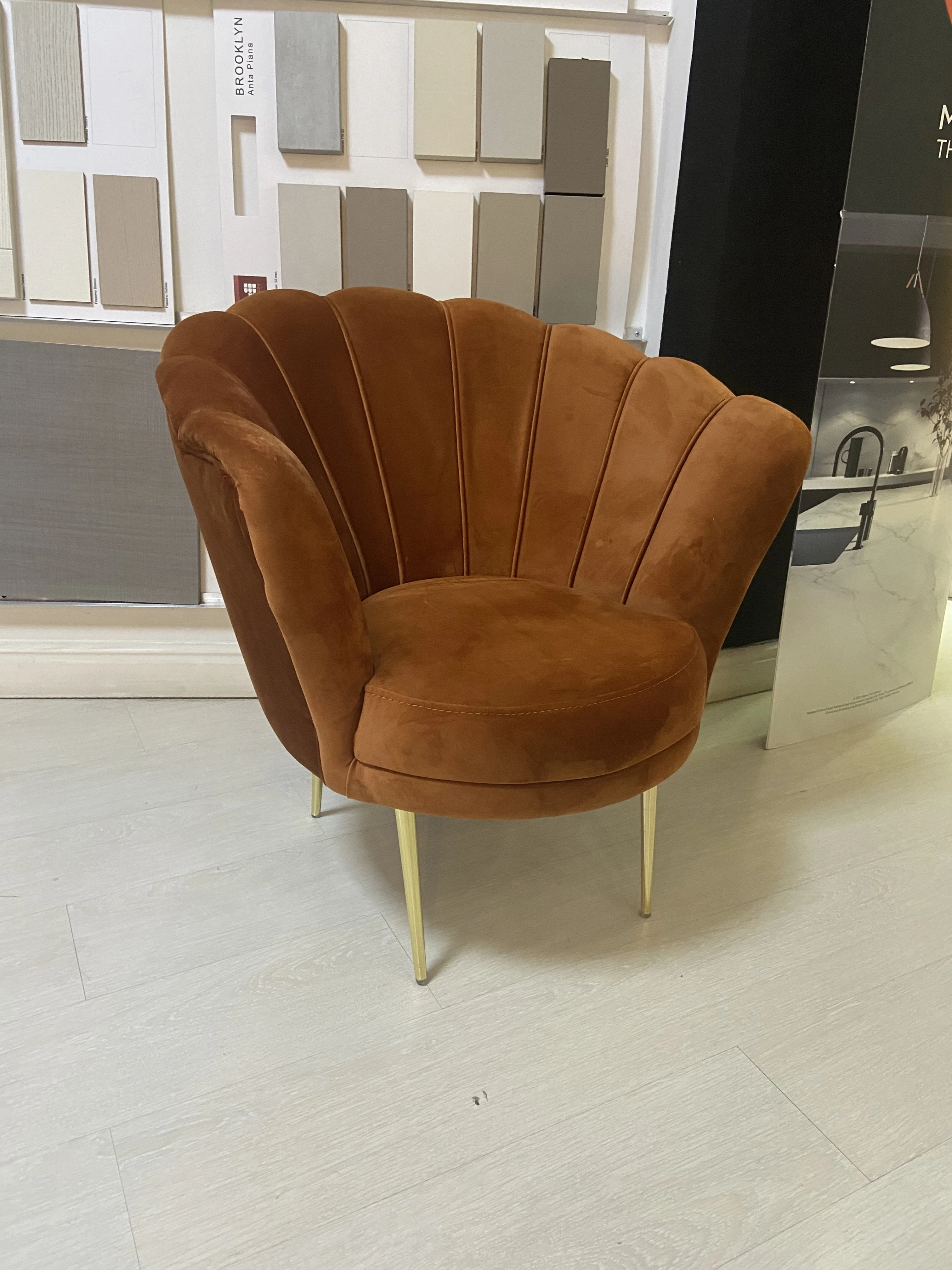 Poltroncina Frida